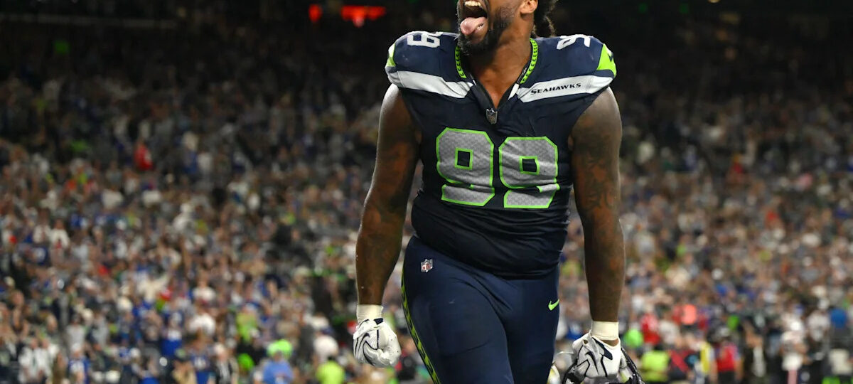 Former Trojans help Seahawks beat Patriots after Sam Darnold injury