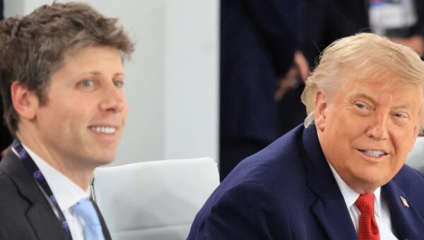 White House asks OpenAI and Anthropic to hold new models from UK testers until US review, sources say.