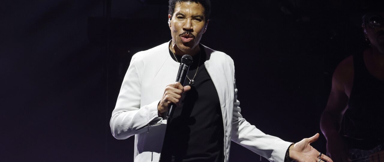 Lionel Richie’s Health: Updates on the Musician After He Was Hospitalized