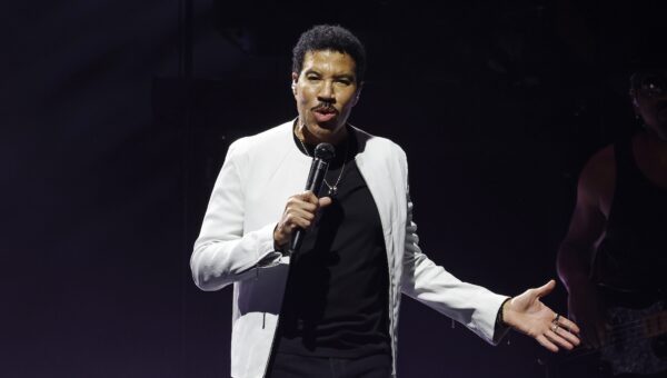 Lionel Richie’s Health: Updates on the Musician After He Was Hospitalized