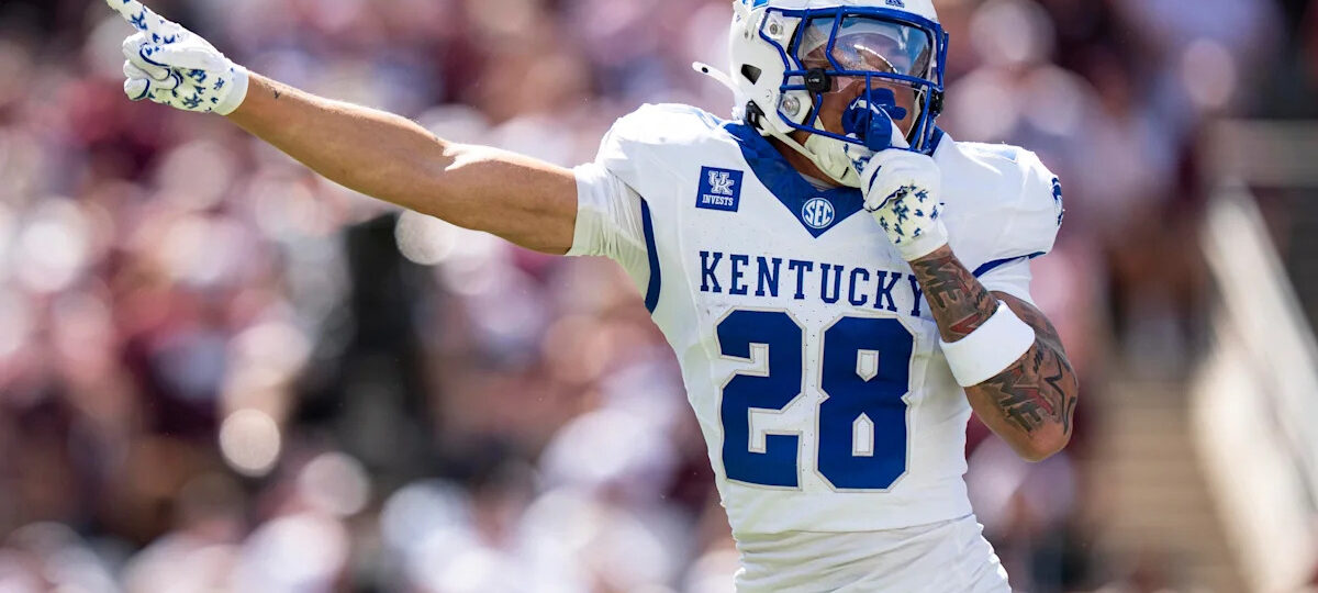 Kentucky flipped the script in 3rd-quarter onslaught at No. 9 Texas A&M