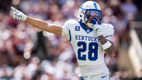 Kentucky flipped the script in 3rd-quarter onslaught at No. 9 Texas A&M