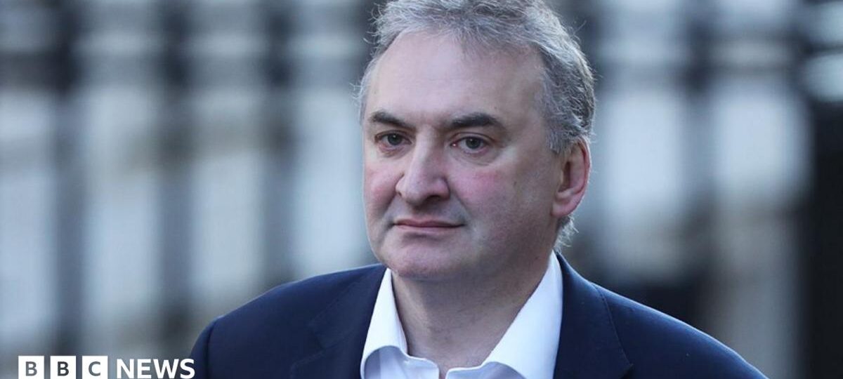 Former top civil servant received near-£860,000 pay-off