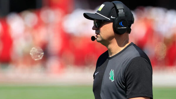 North Texas annihilates UNLV, 44-6, for Neal Brown’s first win