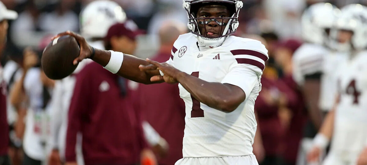 Dark horse Heisman contender putting team on his back