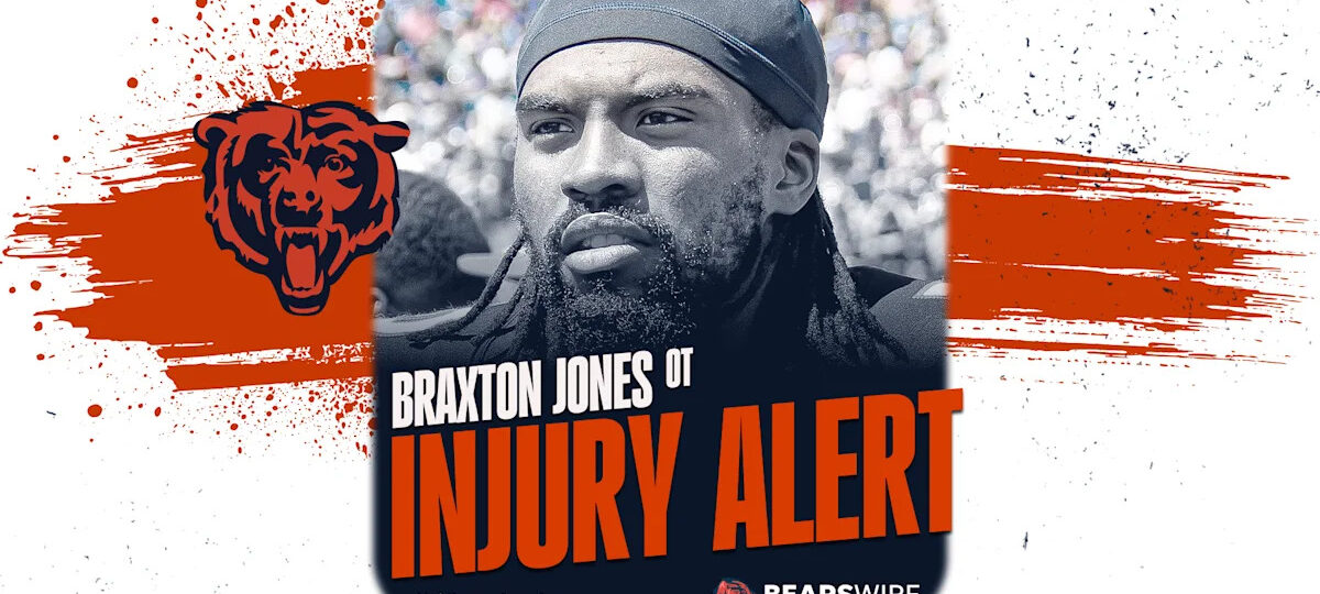 Bears LT Braxton Jones exits game with knee injury