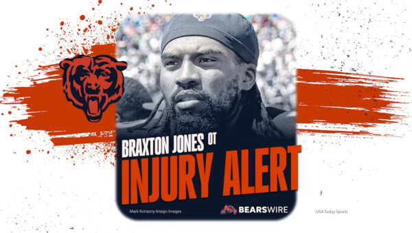 Bears LT Braxton Jones exits game with knee injury