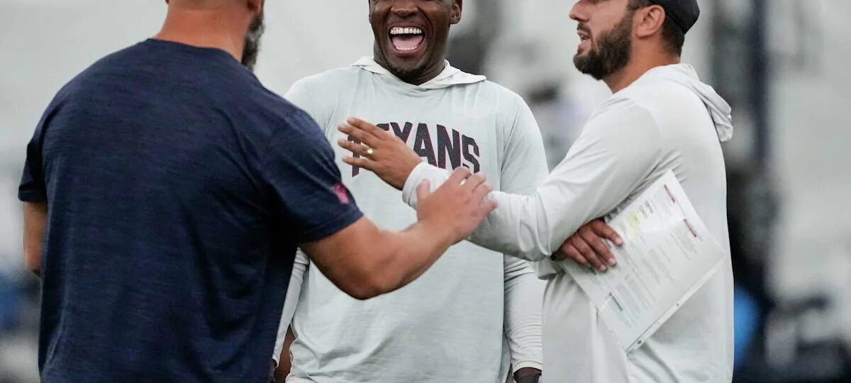 Houston Texans mailbag: Is anyone on the hot seat? Is there hope left for a turnaround?