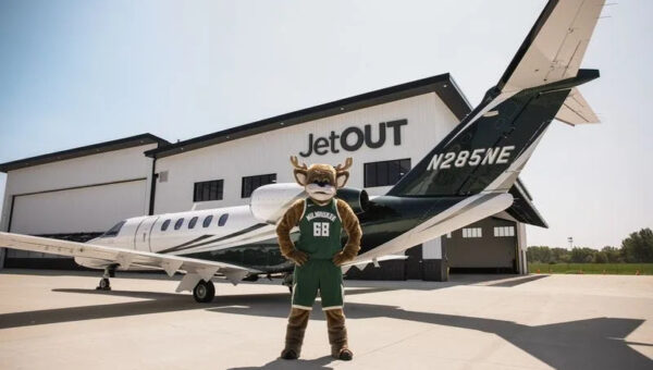 Milwaukee Bucks add Jet OUT as team’s private aviation partner