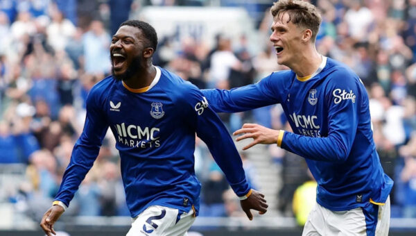 No Balogun, no problem: Everton forget transfer shambles with dramatic Man United draw