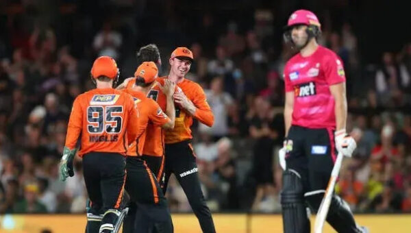 'Threatens the entire system!' NSW rebels against Cricket Australia over $1BN BBL privatisation plan