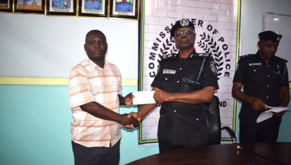Benue: Police present insurance cheques to families of deceased officers