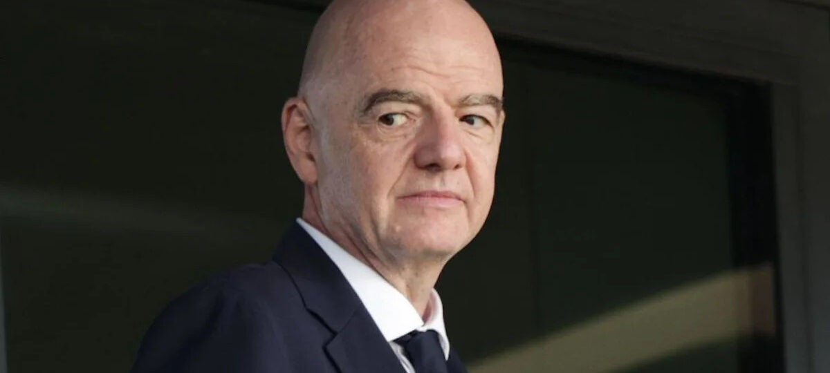Infantino says he is open to talks over Fifa reform
