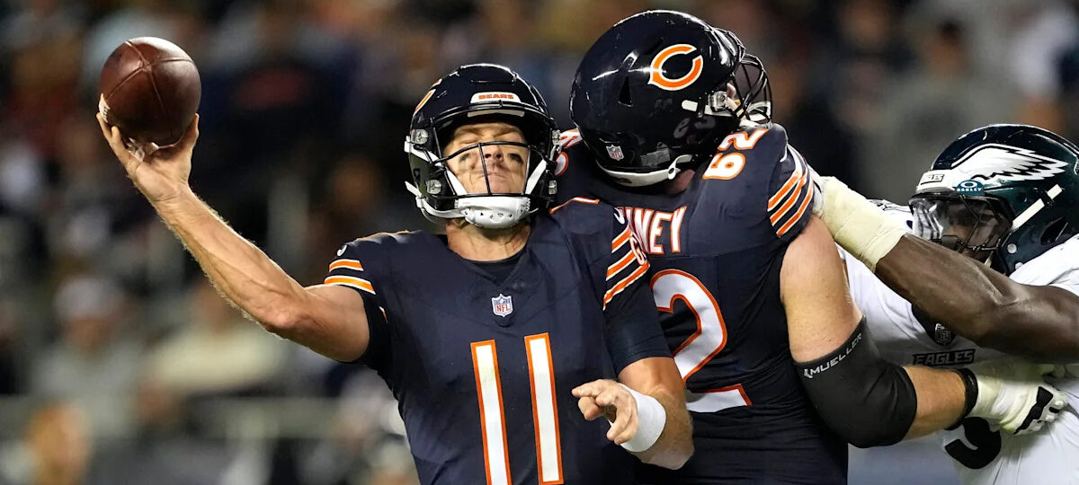 Case Keenum's second TD pass has Bears holding 20-7 lead
