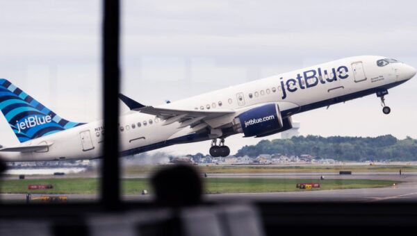 Airlines waive change fees as nor’easter hits Northeast