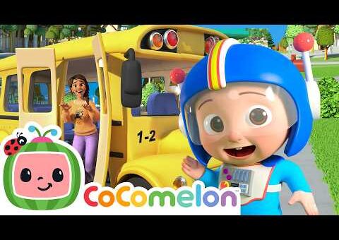 Wheels on the Halloween Bus | Costume Party for Kids | CoComelon Nursery Rhymes & Kids Songs