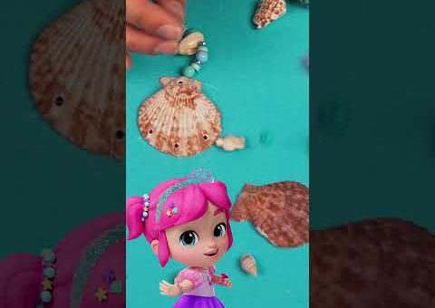 For The Shell Of It! 🐚 Create A DIY Suncatcher With Emmie’s Girly Craft Tutorials #kids #shorts