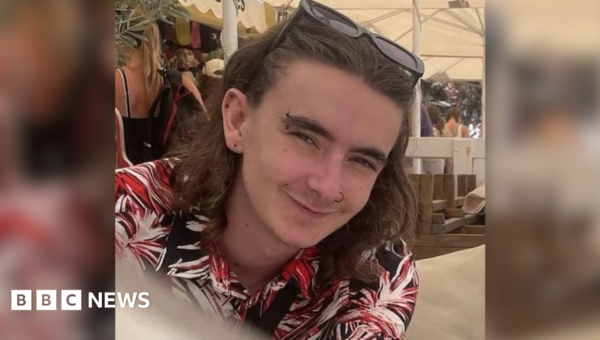 Student who stabbed housemate 30 times admits murder