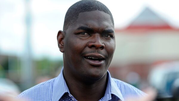 Keyshawn Johnson expects ‘tough’ Lincoln Riley decisions after USC’s loss to Wisconsin