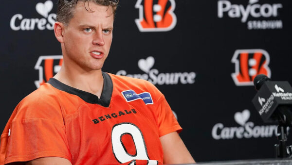 Bengals great on why Joe Burrow is best over Josh Allen, Lamar Jackson