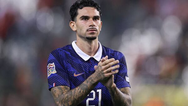 Chelsea remain interested in a potential swop for Lucas Da Cunha