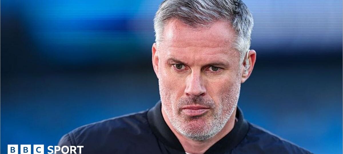 Carragher apologises to Villa for 'wrong' language