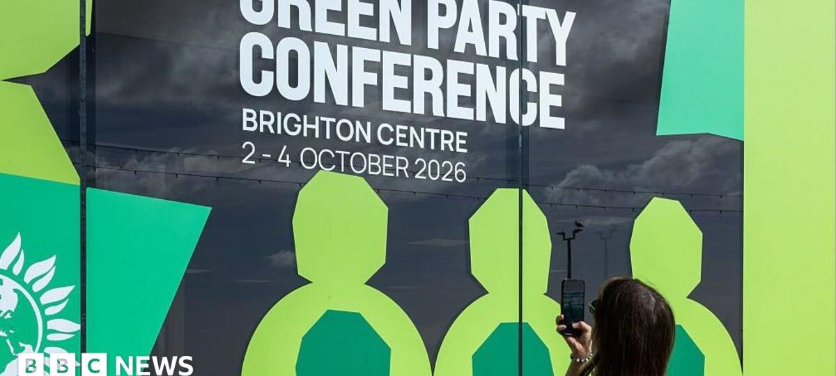 Green Party members back 'Zionism is racism' motion