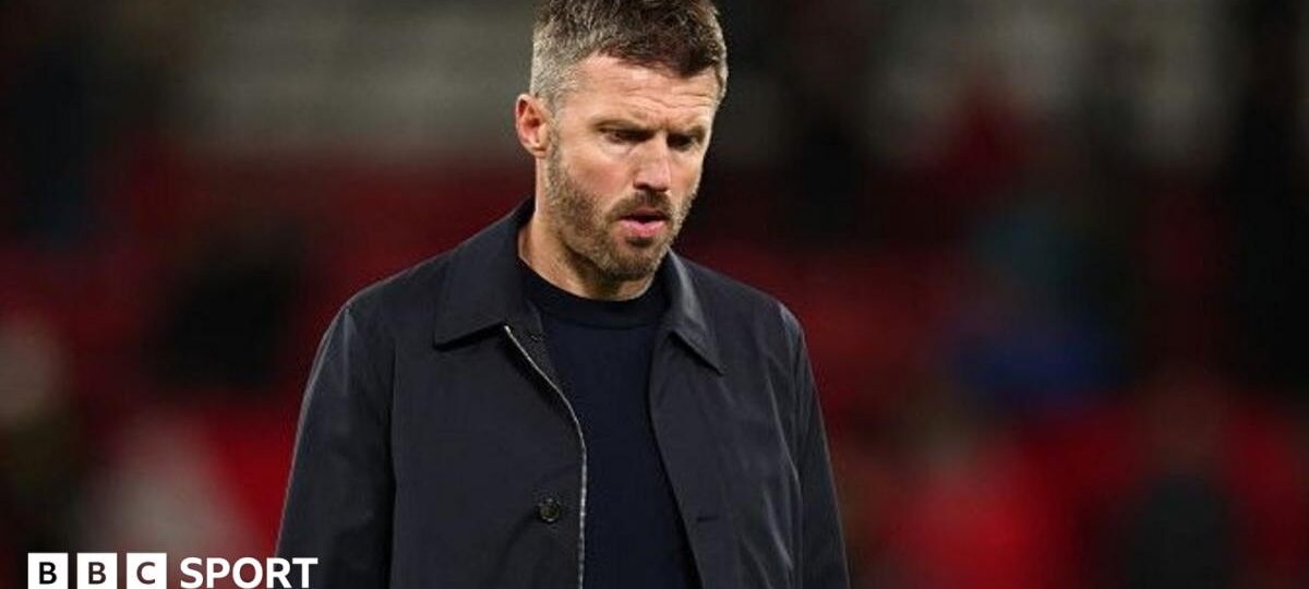 Boos, anguish & fading belief -'worrying day' for under-pressure Carrick
