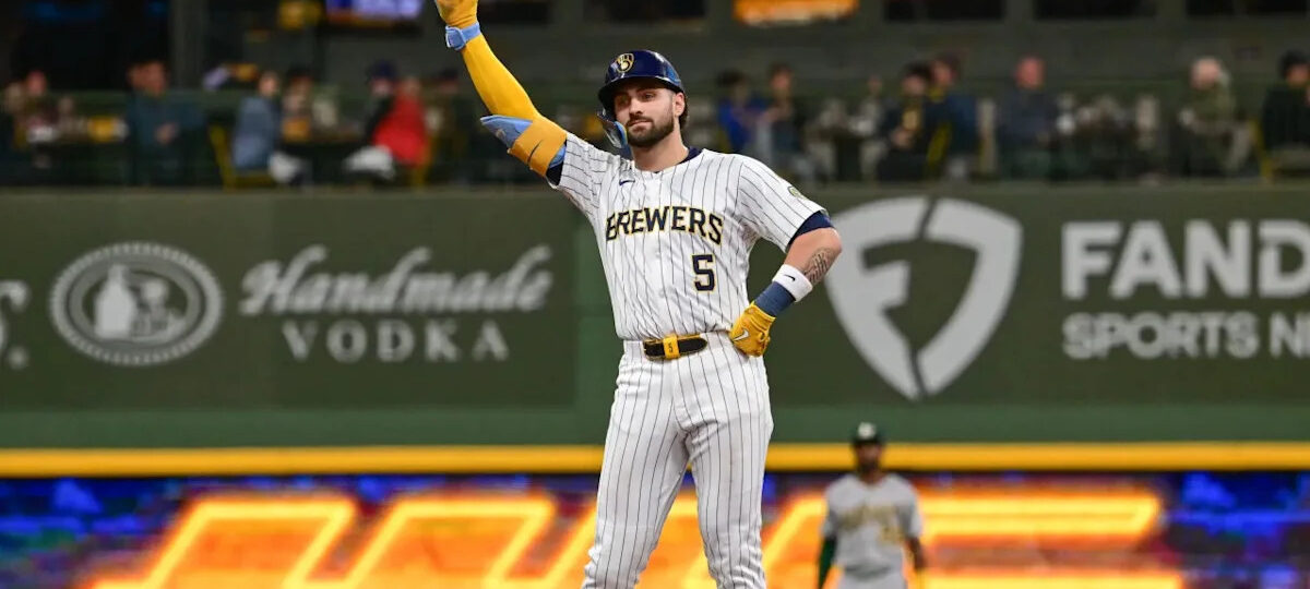 Brewers' incredible home run robbery helps eliminate Padres and sets up Dodgers rematch