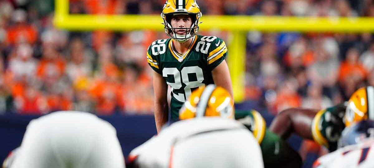 Watch Packers QB Jordan Love’s immediate reaction to Trey Smack’s missed PAT vs. Panthers