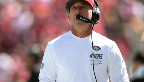 Kyle Shanahan passes Bill Walsh today for most games as 49ers coach