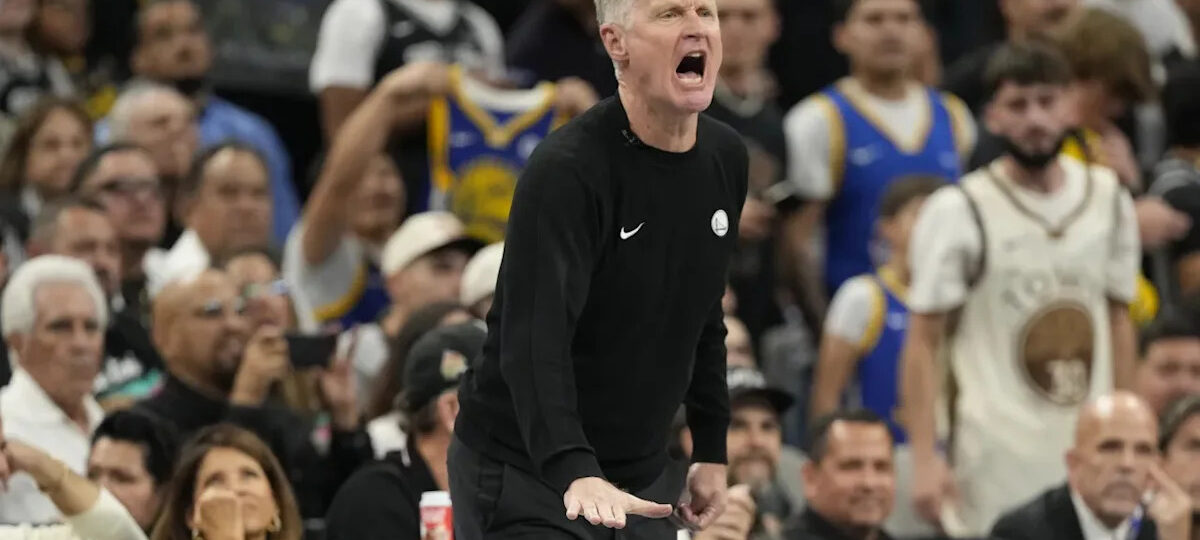 Warriors' Steve Kerr gives major injury update on Kristaps Porzingis as he remains absent from team
