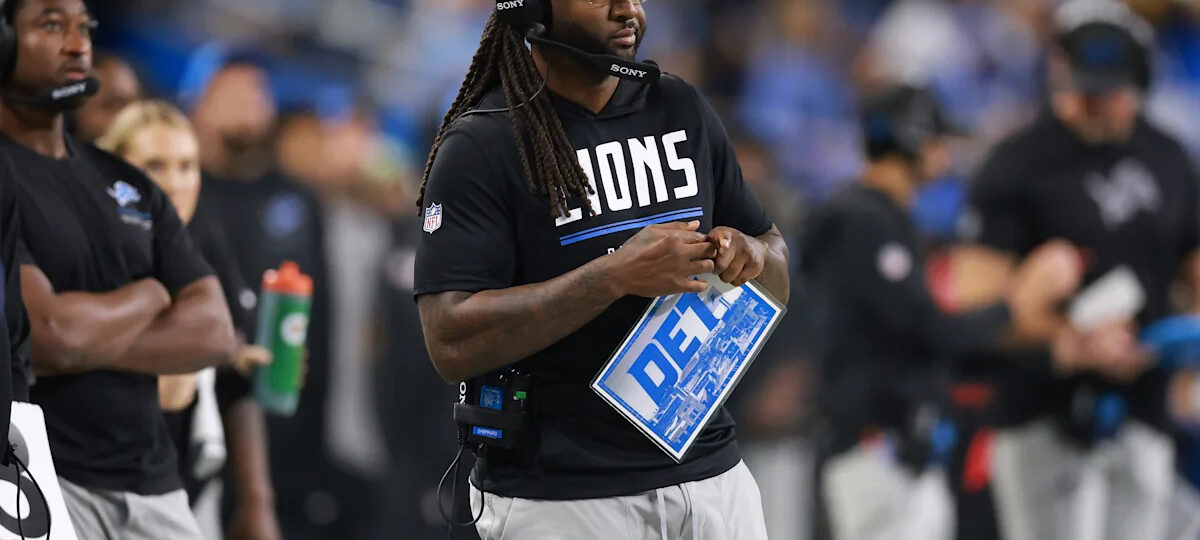 Lions coach Dan Campbell defends DC Kelvin Sheppard after team gives up 30+ points vs. Panthers
