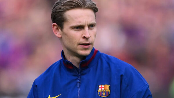 Veteran Barcelona midfielder set for partial return to team training today