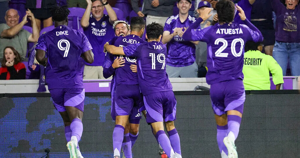 Puskas contender? Argentine scores MLS scorpion stunner; watch and judge