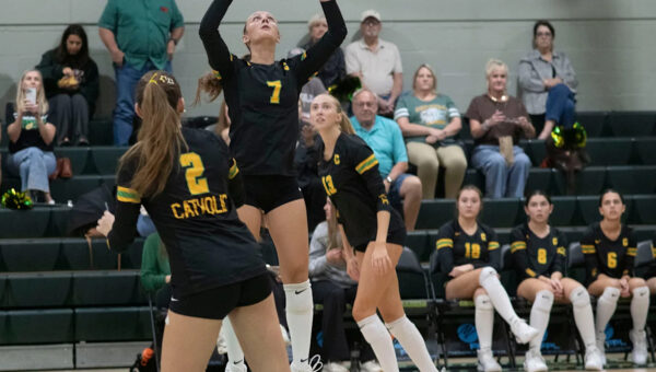 Pensacola Catholic, Jay volleyball advance to regional finals
