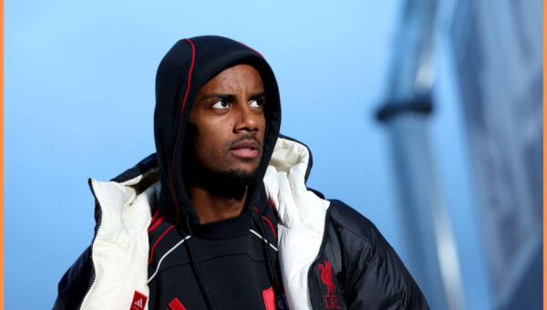 Liverpool told what they must do to unlock Alexander Isak after key issue identified
