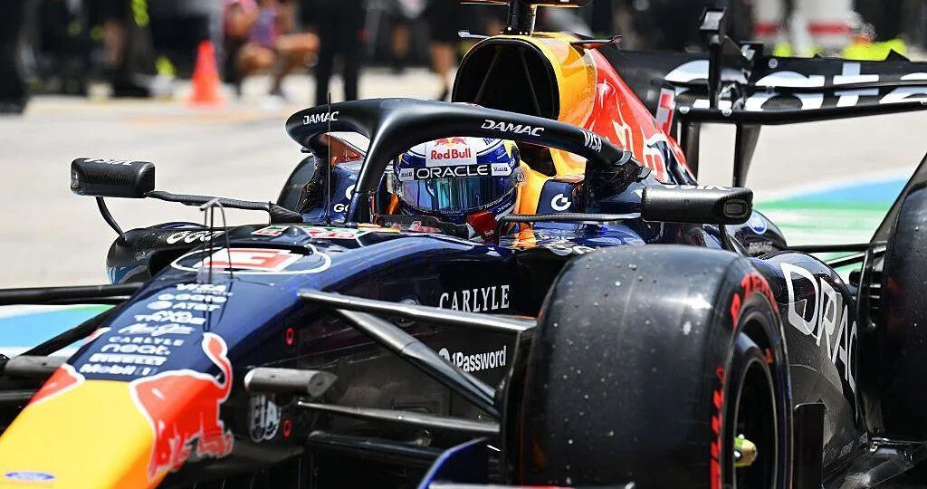 Verstappen tops Bahrain GP in Malaysia first practice