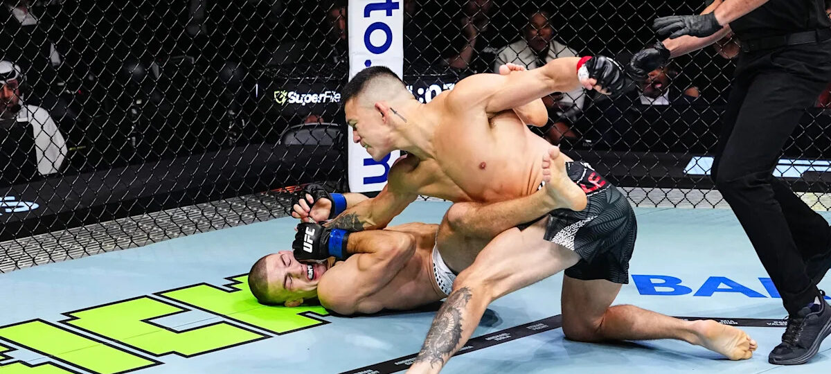 UFC 333 video: Kody Steele clobbers Noah Gugnon for 1st-round knockout