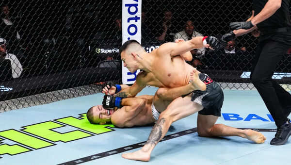 UFC 333 video: Kody Steele clobbers Noah Gugnon for 1st-round knockout