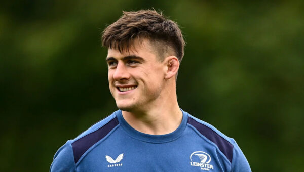 Sheehan switches to number eight for Munster derby