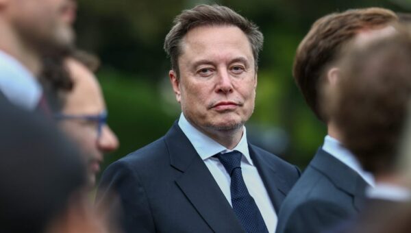 Elon Musk picked his newest fight, butting heads with India over its failure to greenlight Starlink