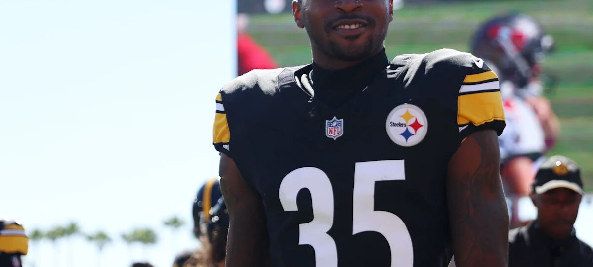 How Jamel Dean's inside knowledge saved the Steelers in Tampa