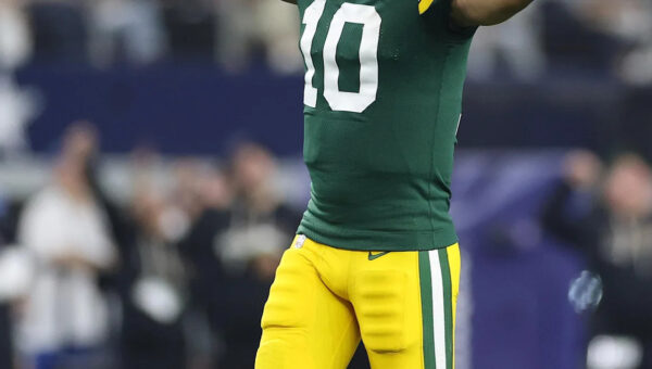 NFL predictions: Expecting lots of points and a Packers win over the Cowboys