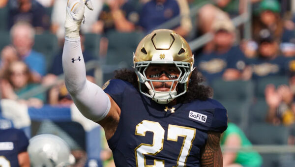 Kyngstonn Viliamu-Asa, ND's star LB, gets high grade from PFF College