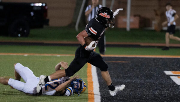 Hasbrouck Heights football stuns Butler to shake up NJIC playoff race