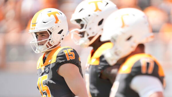 Kentucky Wildcats News: Tennessee QB Watch