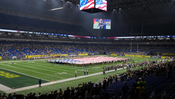 Military officer transported to hospital after fall while rappelling ahead of UTSA's game vs. Navy