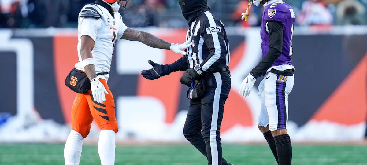 Trenton Simpson backs Ravens’ corners against Chase and Higgins