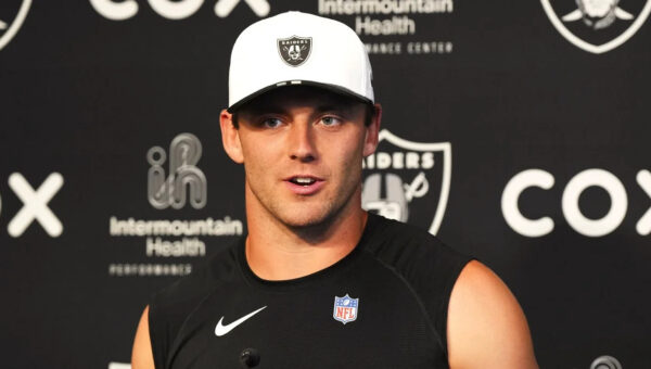 Raiders rumors: ESPN insiders debate trade possibility that Brock Bowers would love